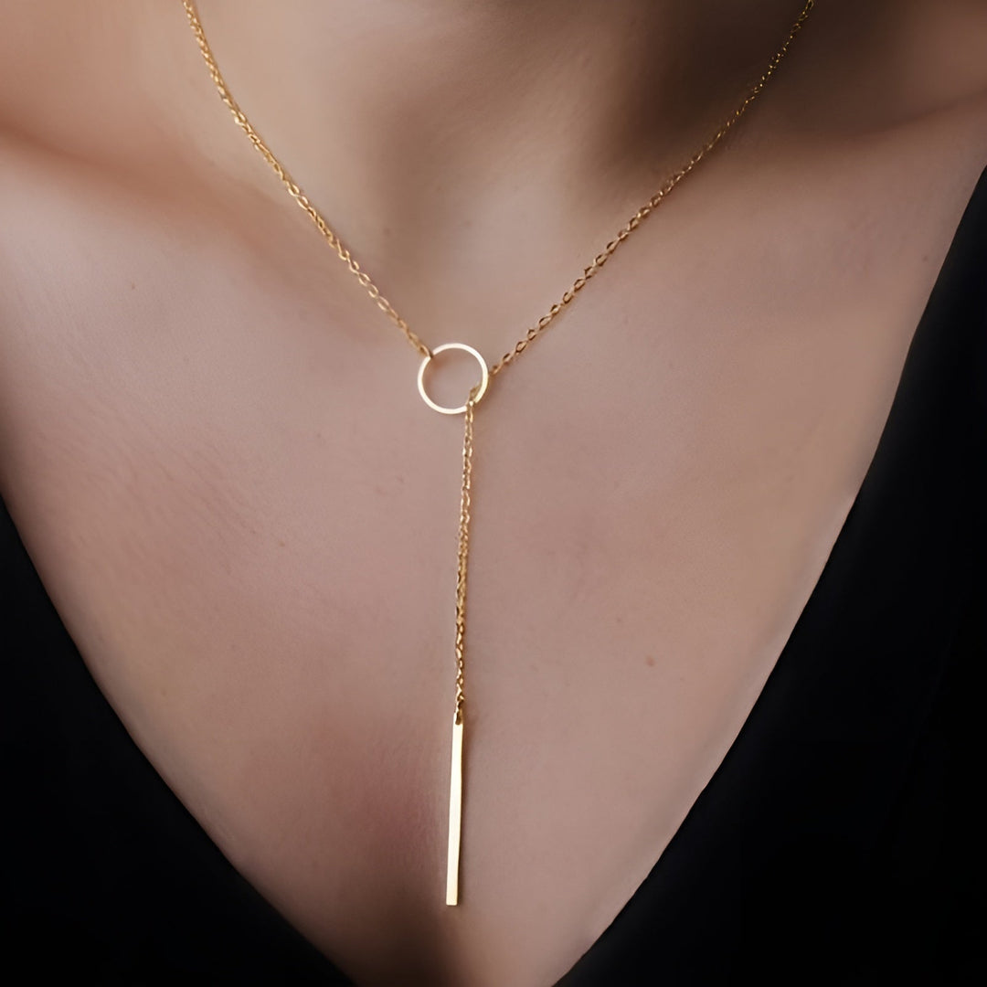 Milica - Minimalist Circle Chain