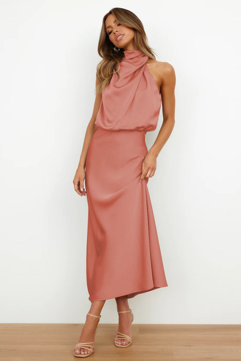 Lydia - Long Dress With Halter Neck