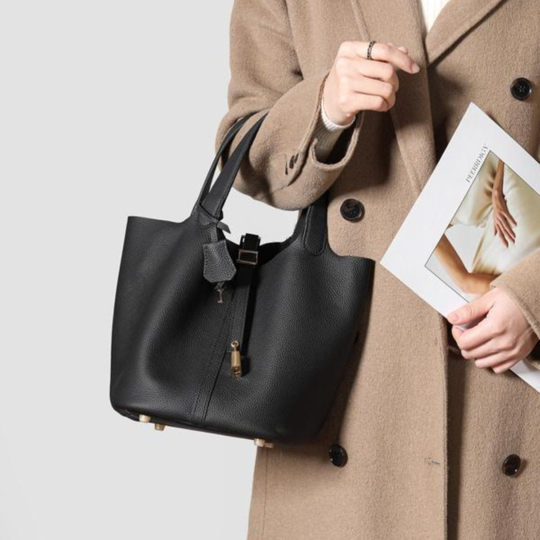 Joolia - Stylish Kate Lock Handbag
