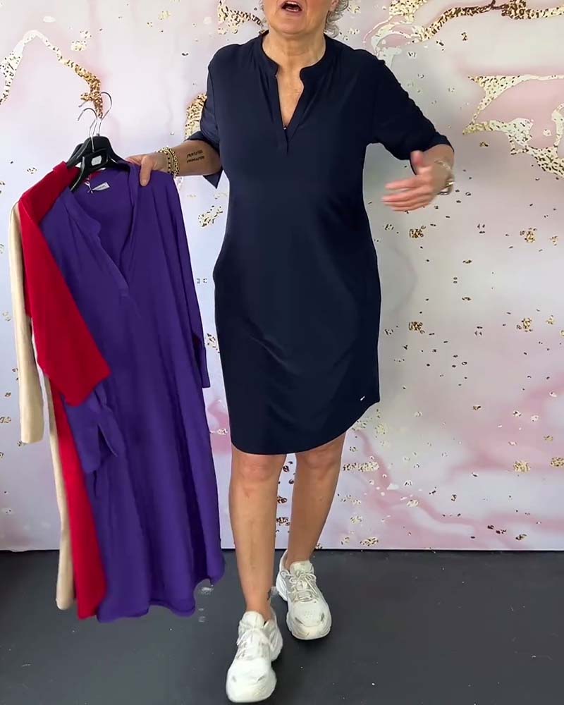 Kelsea - Midi Dress with V-Neck