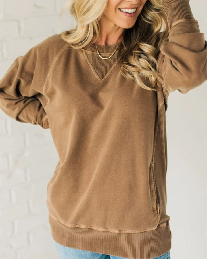 VIOLA - Ribbed Accent Pocketed Sweater