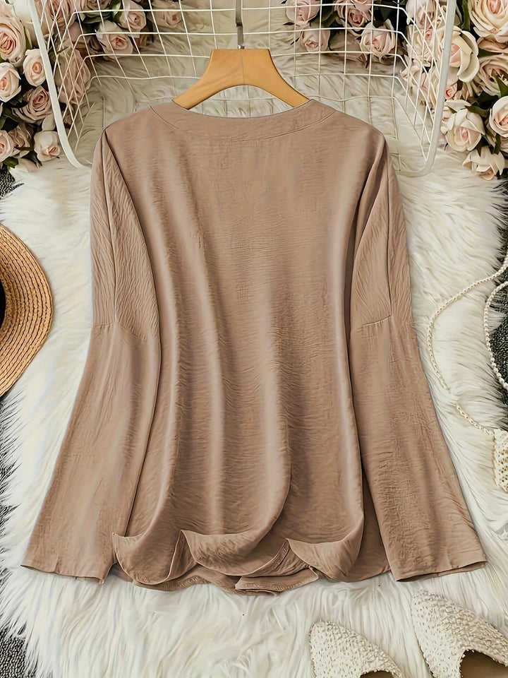Shawna - V-Neck And Long Sleeve Blouse