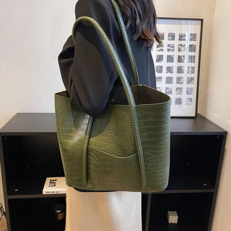 Betina™ - Croc Shoulder Leather Bag