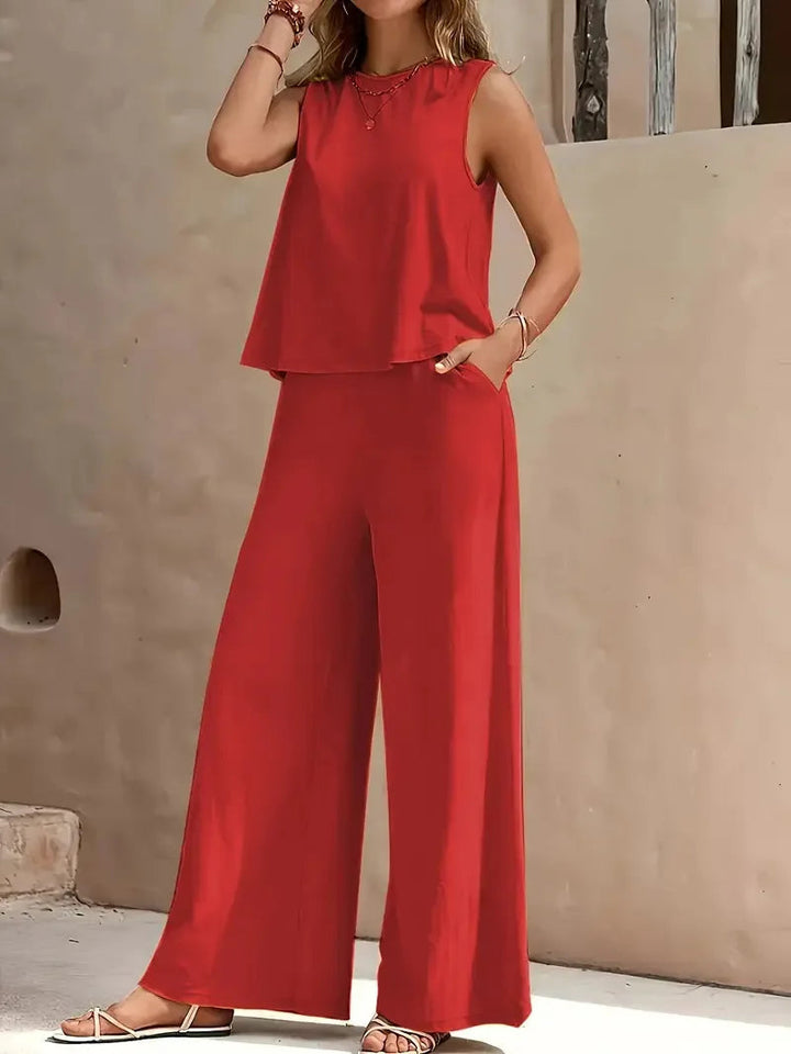 Dollie - Sleeveless Two Piece Set