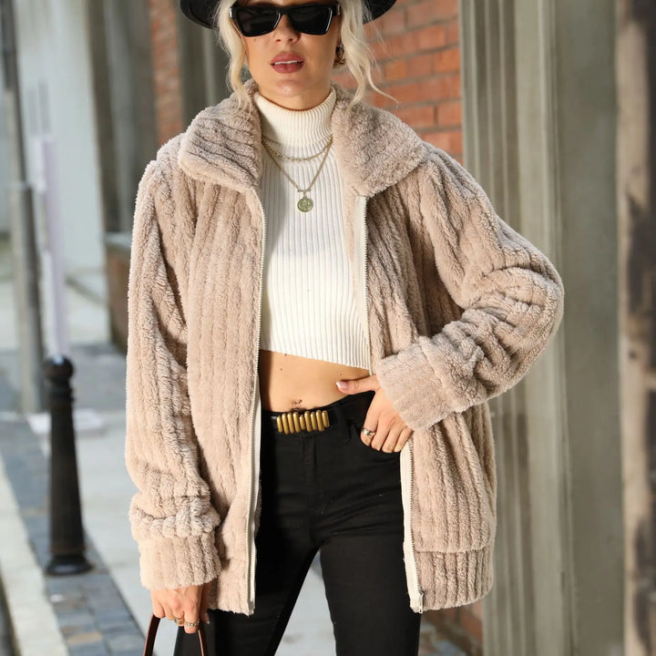 Finet | Elegant Fur Jacket