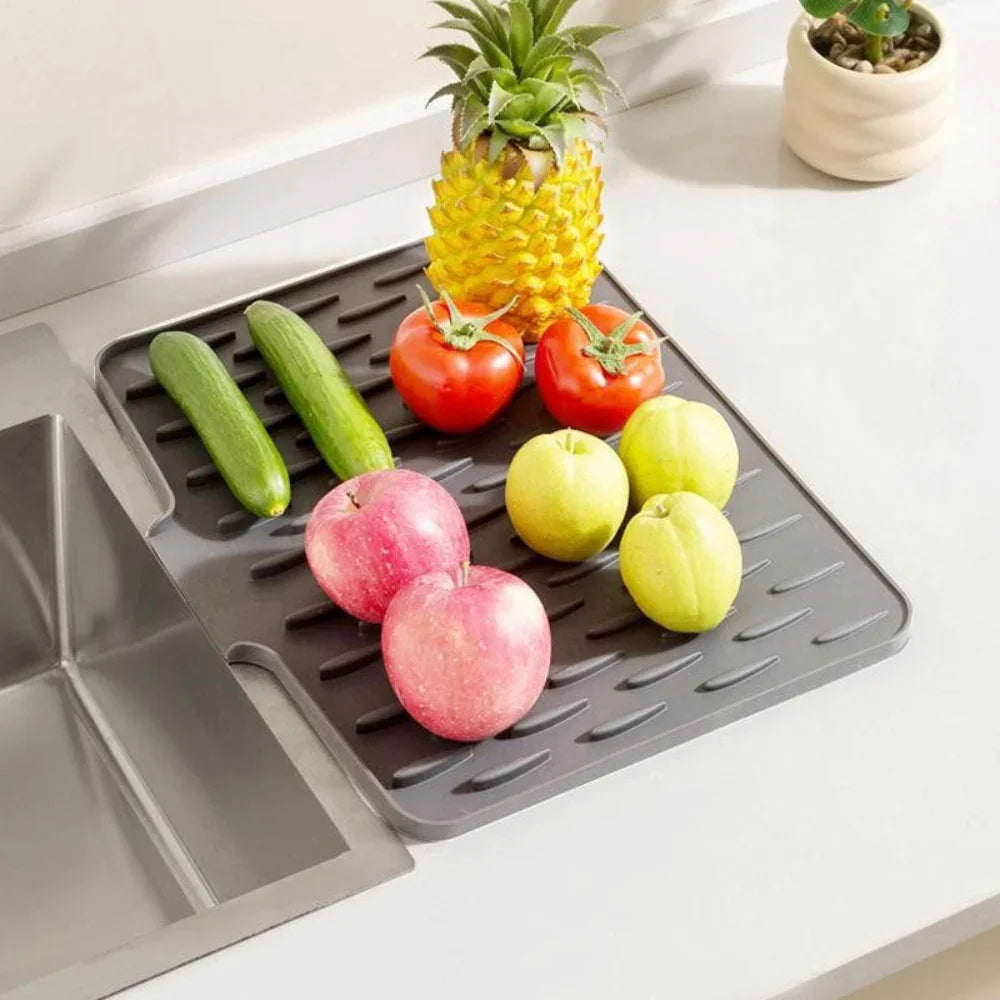 SilvaMat - Water Repellent Silicone Drain Mat