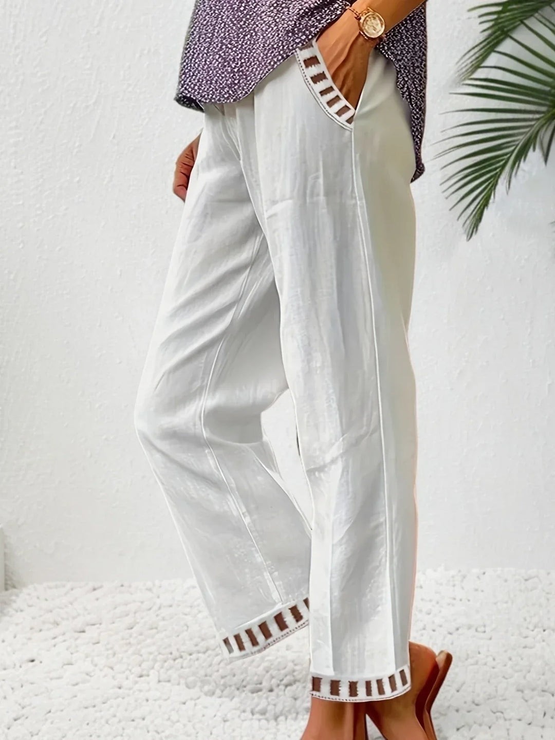 Tracey - Contrast Trim Cropped Pants