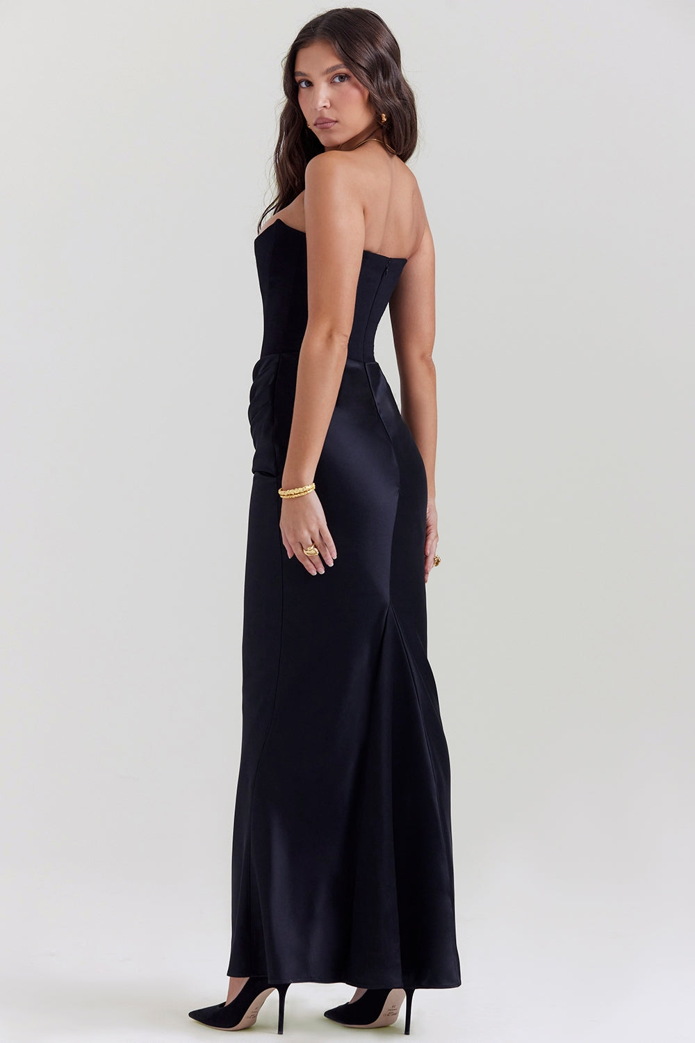 Alanis - Off-Shoulder Maxi Dress