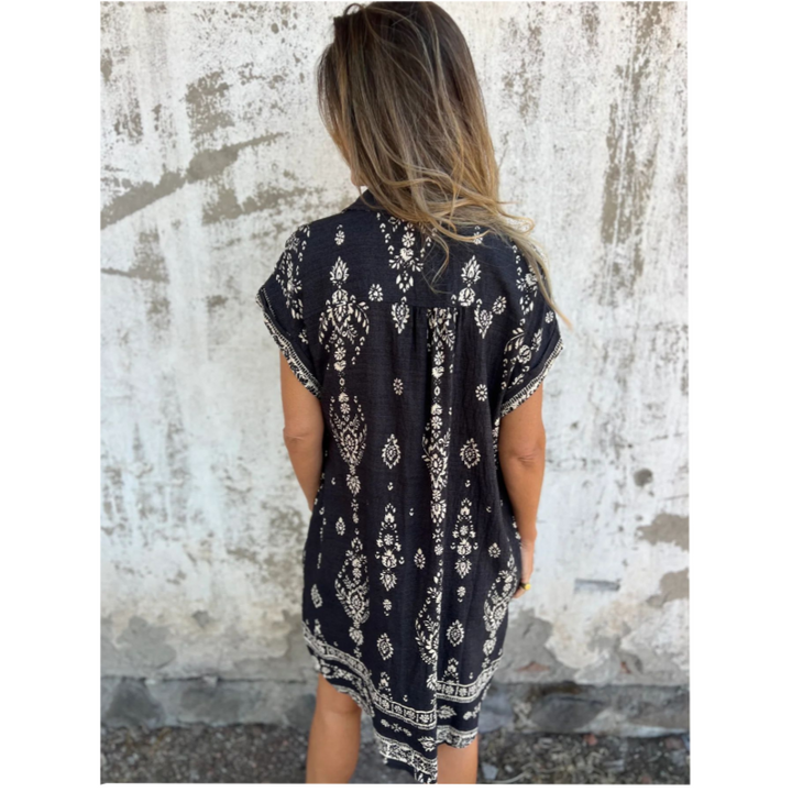 Marjorie - Loose Print Dress With Short Sleeves And Pockets